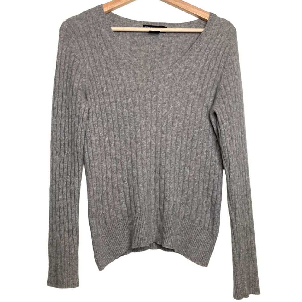 Grace 100% Cashmere Gray Cable Knit V-neck Sweater Size Medium M